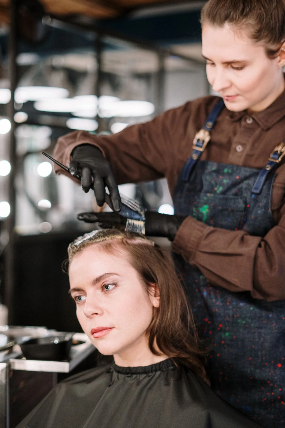 Balayage — fotografie de inspirație, nu lucrare sau locație reală a firmei demo